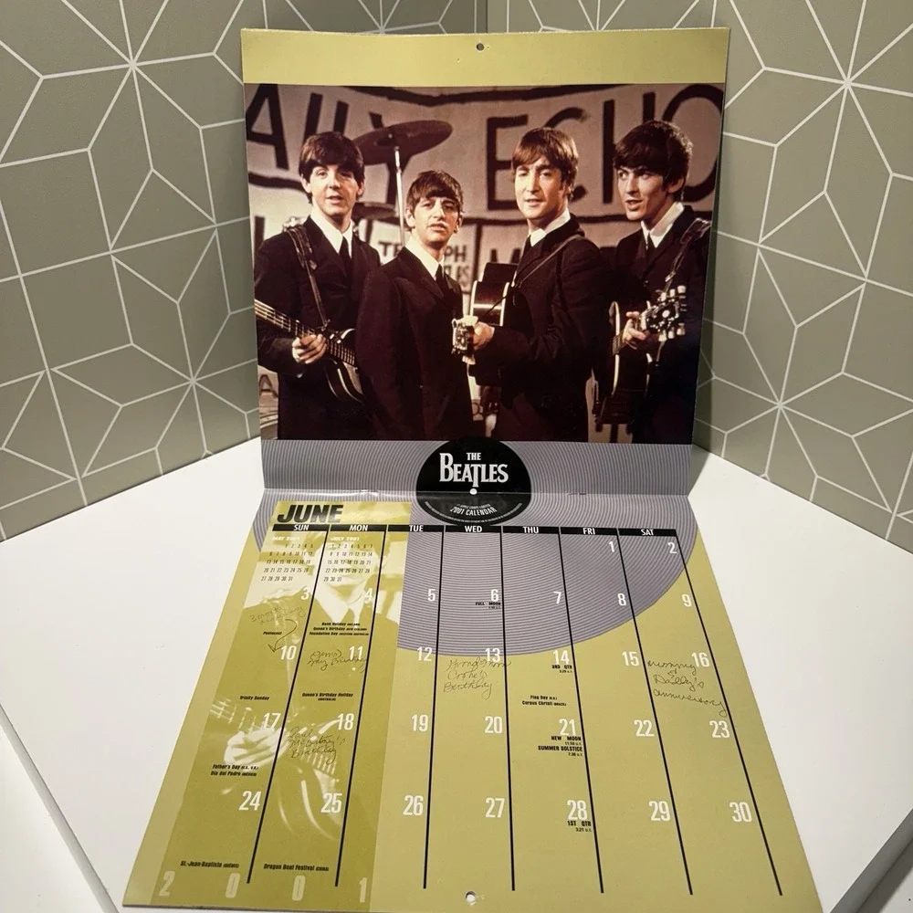 Collectible Beatles‎ 2001 Faces Calendar Apple Corps Limited